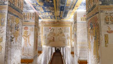 BEST TOMBS TO VISIT IN THE VALLEY OF THE KINGS, LUXOR, EGYPT